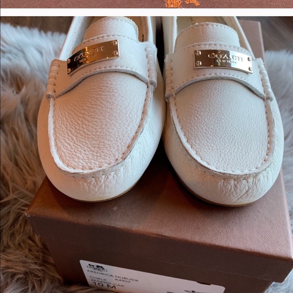 Meet your Posher, Felicia - Picture 8 of 8